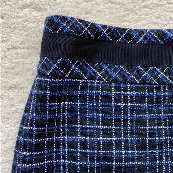 🖤💙 Loft black & blue skirt - Picture 2 of 4